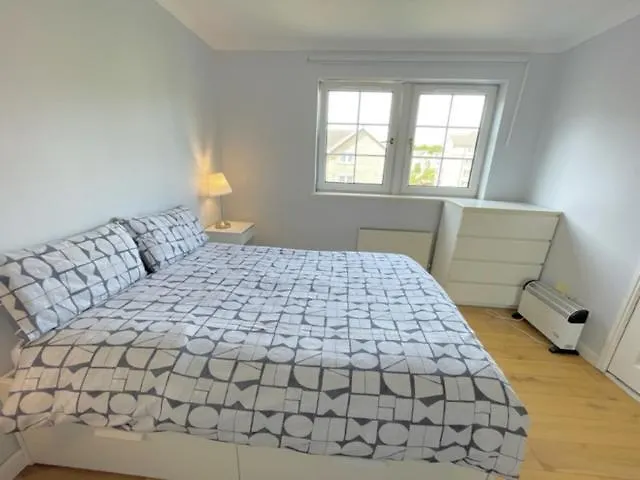 אדינבורו Ensuite Double Room With Private Parking בריטניה